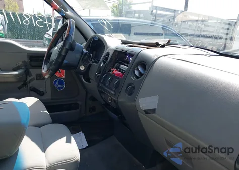 2007 Ford F-150 Stx/Xl/Xlt from USA, damaged, VIN 1FTRF12287NA41581